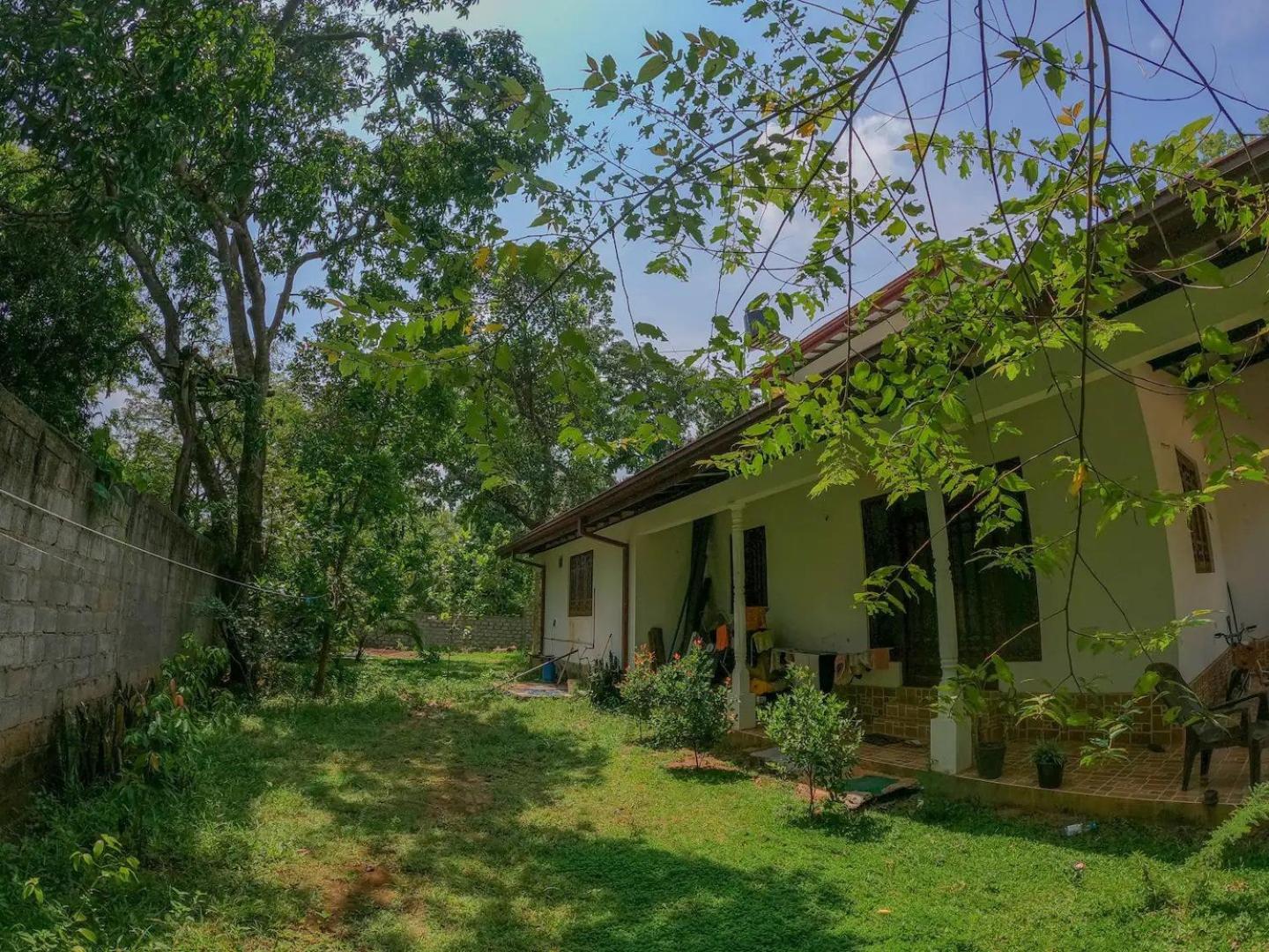 The Sigiriya White House Exterior foto